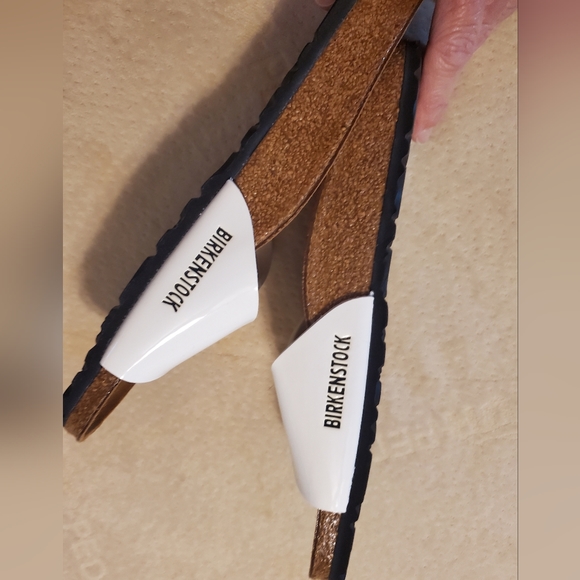 BIRKENSTOCK WOMENS SIZE 39 - Picture 2 of 4